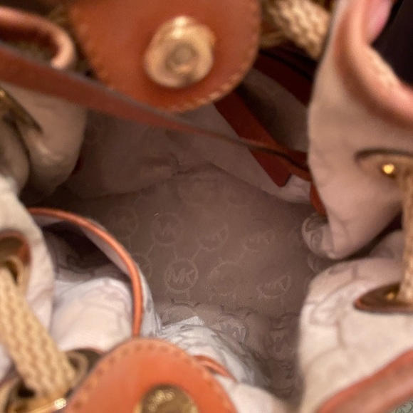 SOLD SOLD - Picture 8 of 9